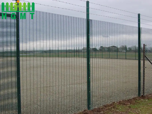 Pvc bedekt 1200mm Hoog beveiligd stalen hek anti klim 358 Top met scheermes