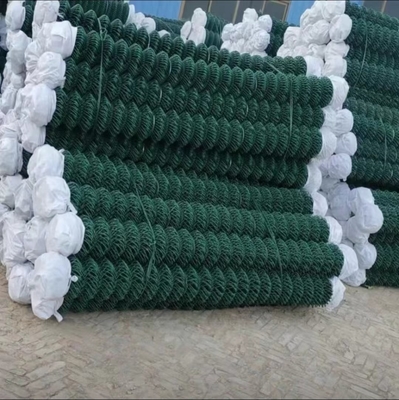 Hot Dip Galvanized Cyclone Wire Mesh Fencing 8 Ft Roll Pvc Voor de Filippijnen