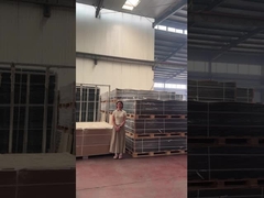 Anti-klim hek Hoog beveiligde muur spikes op de top van de muur